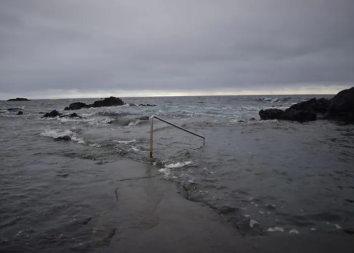 Casa Cruzeiro Al - By The Sea Oceantur * Lagoa (Azores)
